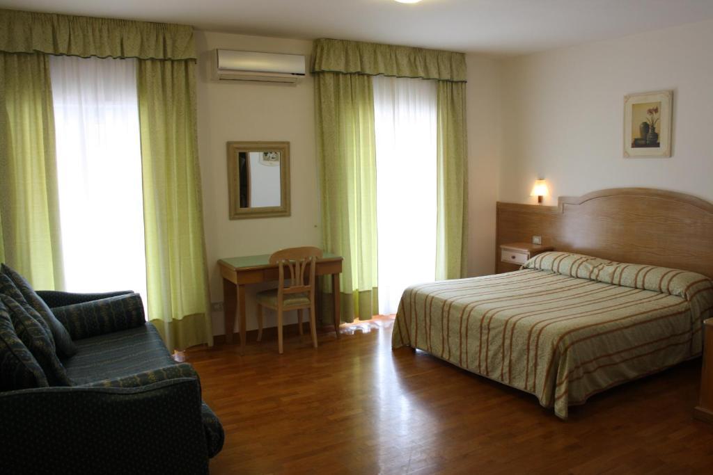 Hotel Donatello Alberobello Bilik gambar
